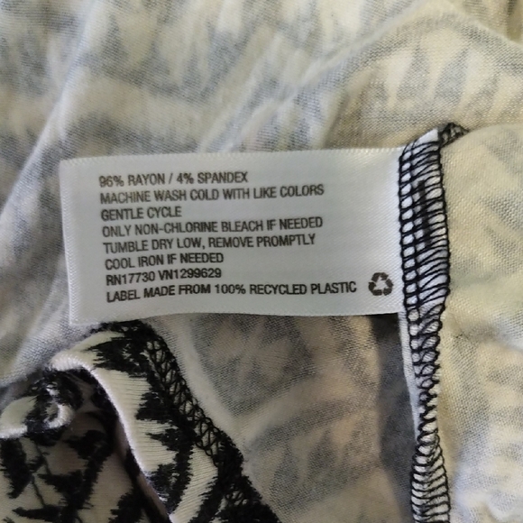 Xhilaration Black and White Geometric Mini Dress - Picture 7 of 10